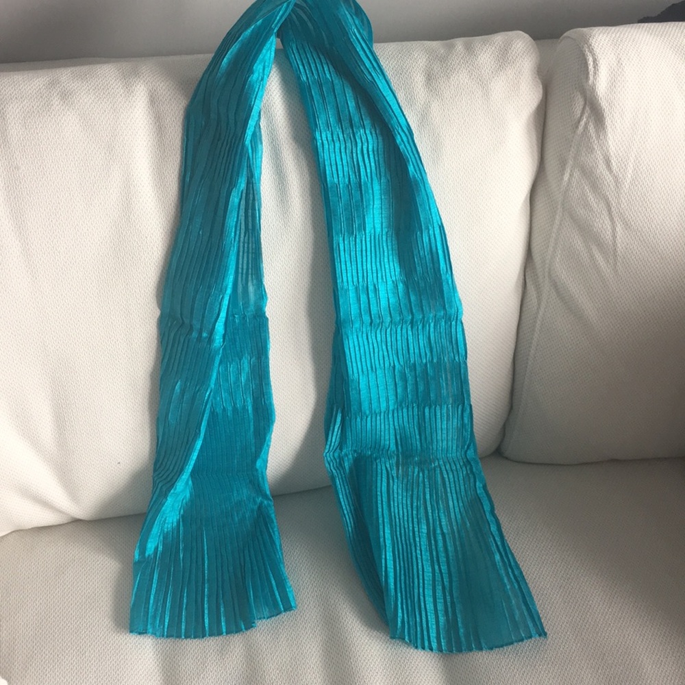 Turquoise scarf